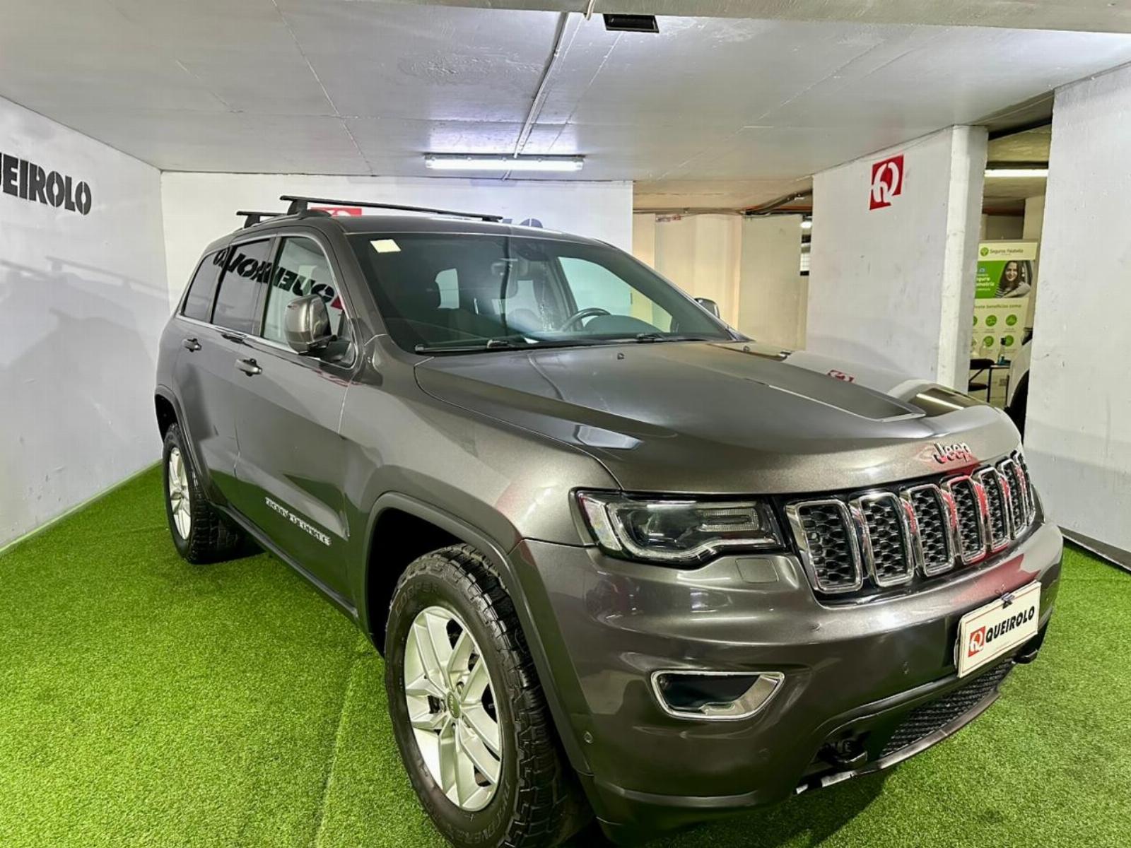 JEEP GRAND CHEROKEE LAREDO 3.6 AUT 4X4 2017 EXCELENTES CONDICIONES - FULL MOTOR