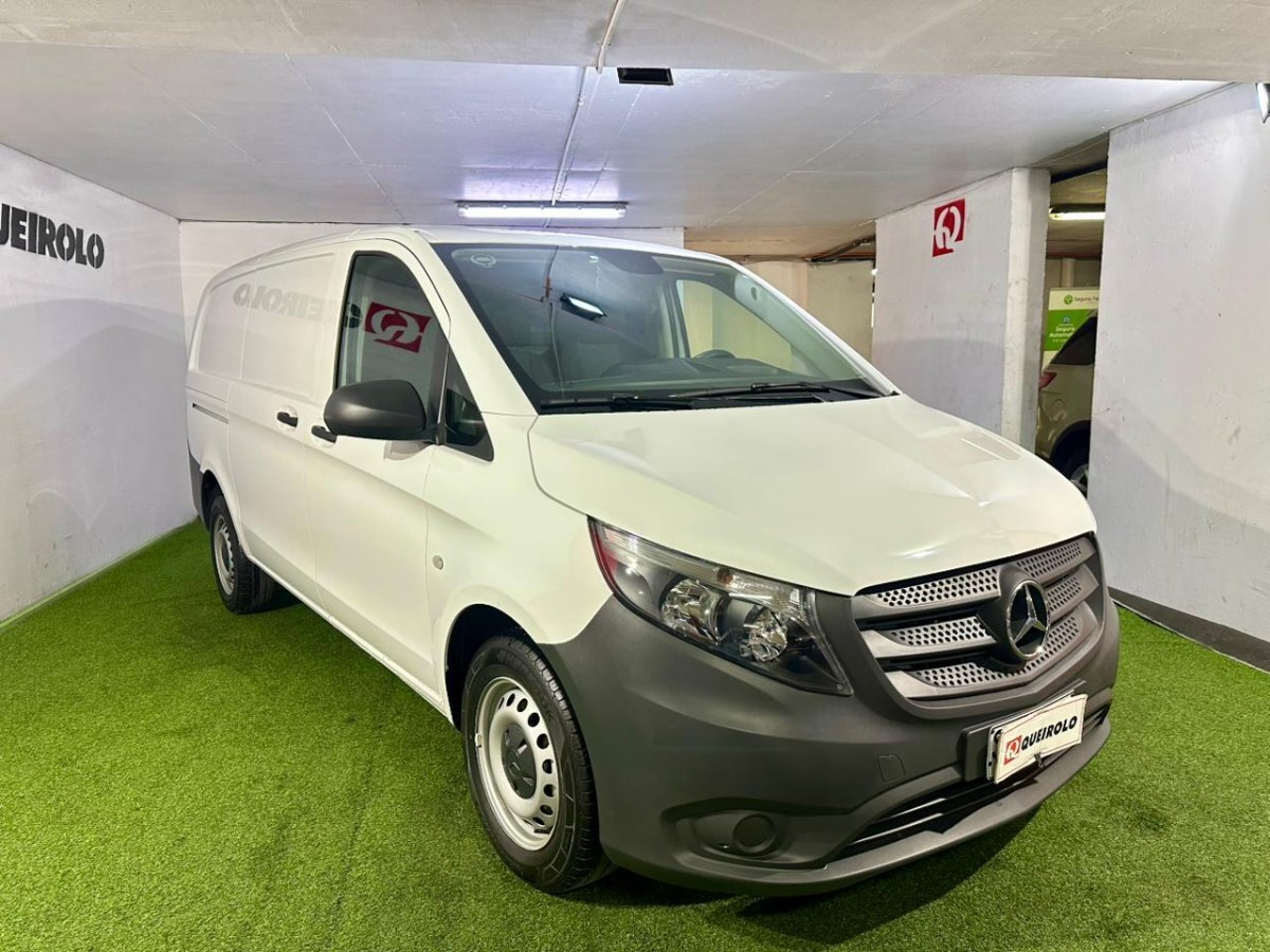 MERCEDES-BENZ VITO 111 1.6 CDI 2023 EXCELENTES CONDICIONES, UNICO DUEÑO - FULL MOTOR