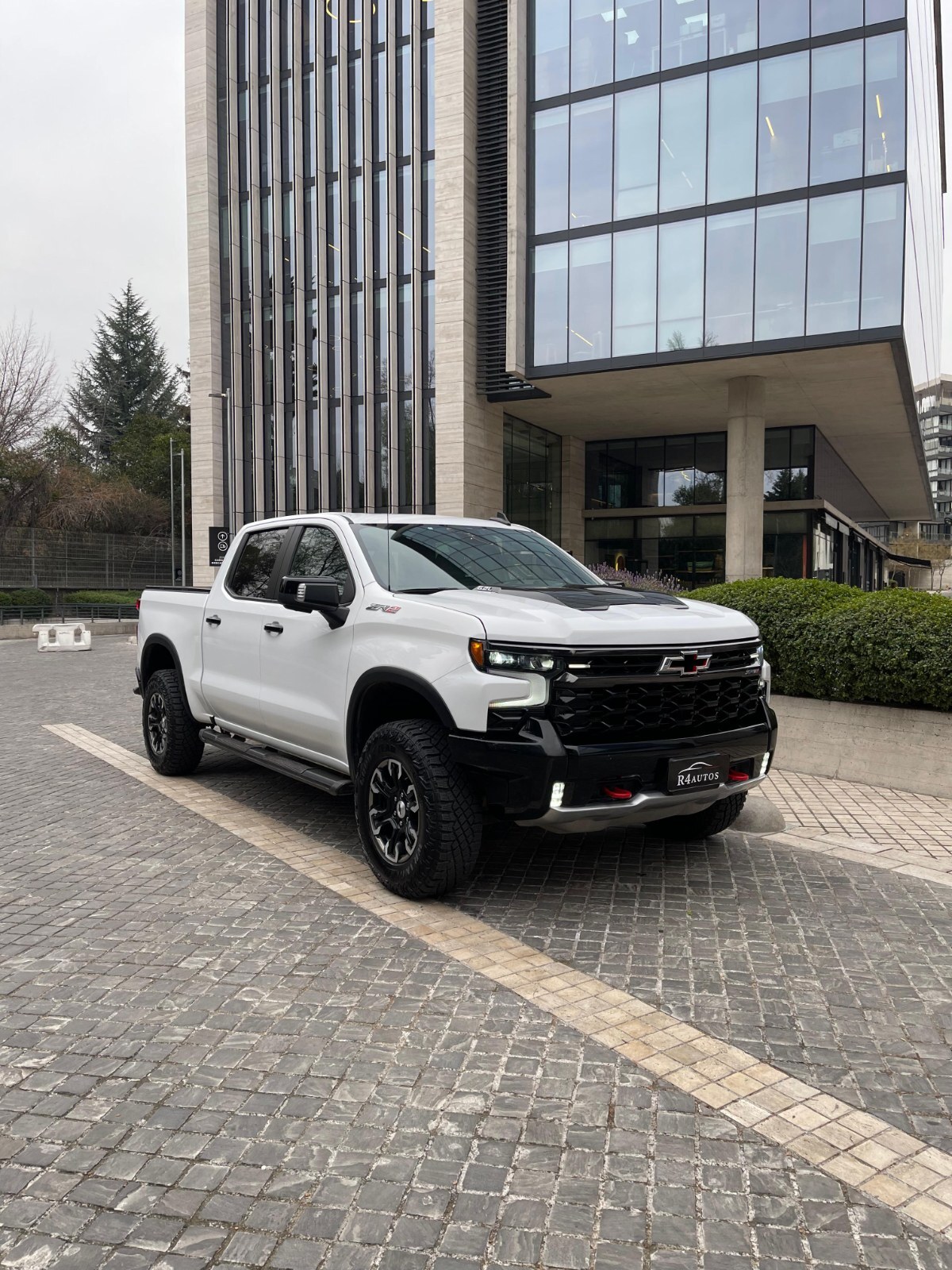 CHEVROLET SILVERADO ZR2 2025 - FULL MOTOR