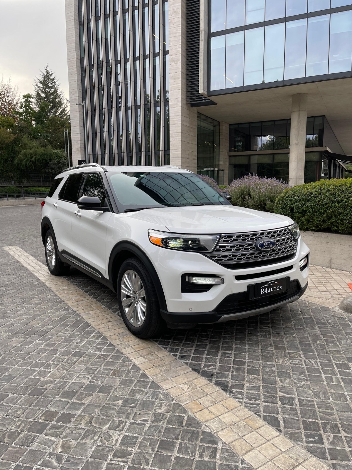 FORD EXPLORER Limited 2023  - FULL MOTOR