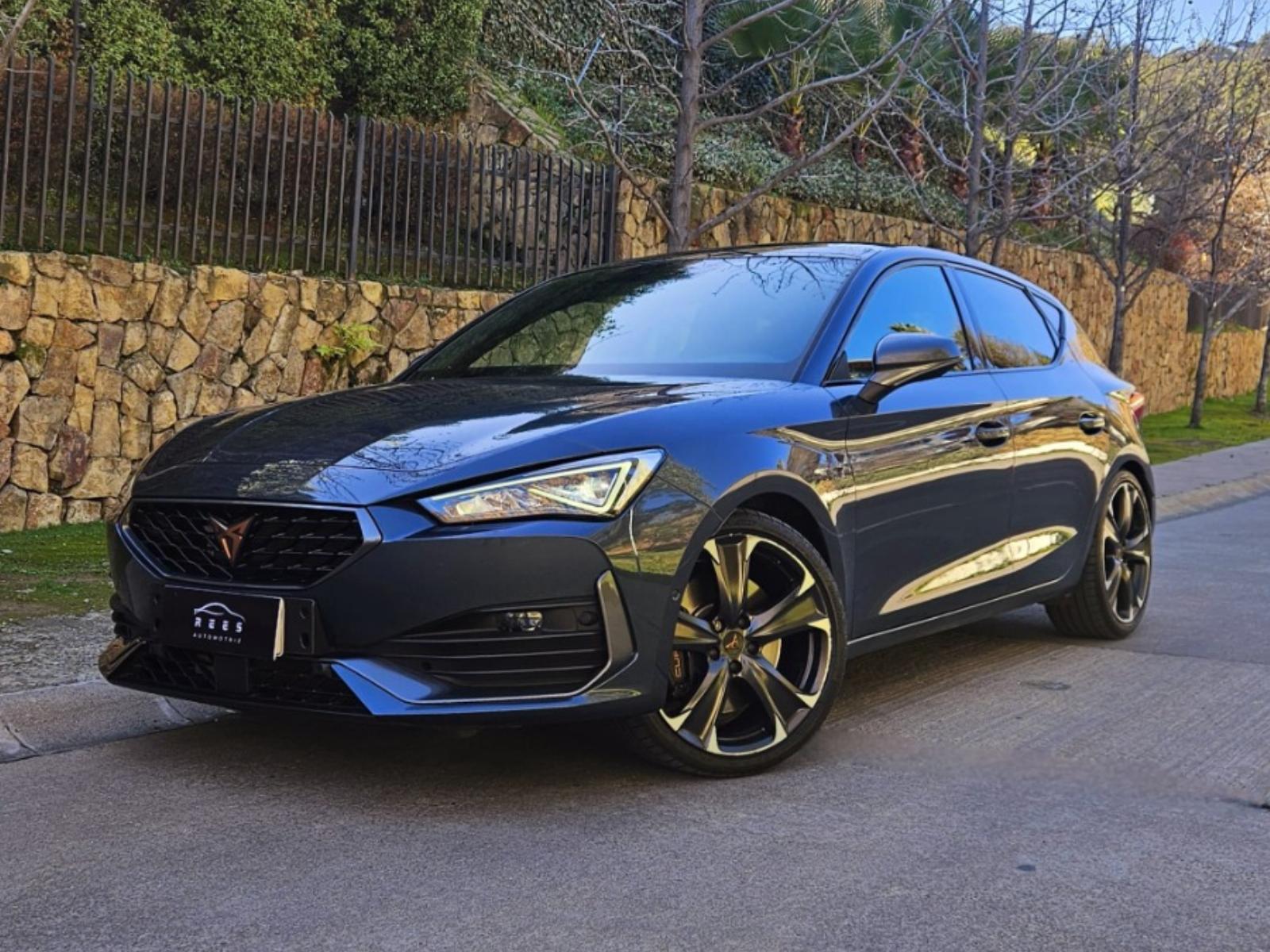 CUPRA LEON VZ 2024 2.0 LTS - 300 HP - Rees Automotriz