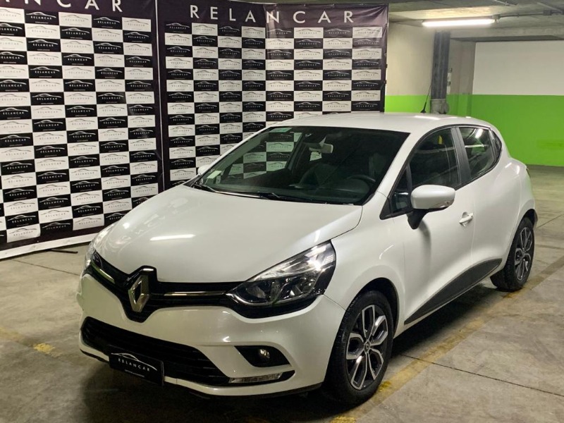 RENAULT CLIO IV EXPRESSION 1.2 2018  Excelente estado - RELANCAR