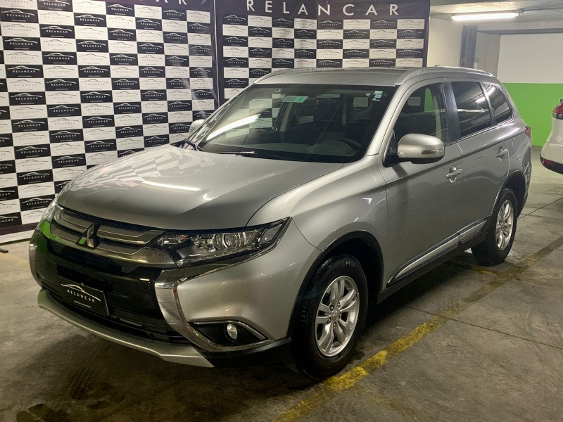 MITSUBISHI NEW OUTLANDER 2.0 AUT 2019 Unico Dueño - Excelente estado - RELANCAR