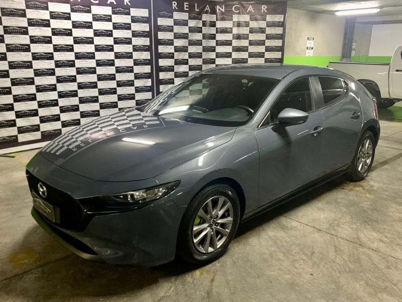 MAZDA 3 ALL NEW 3 HB 2.0 2020 Excelente estado - RELANCAR