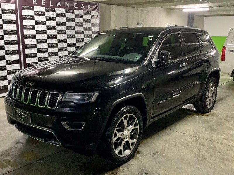 JEEP GRAND CHEROKEE LIMITED 4X4 3.6 V6 2022 Unico Dueño - Excelente estado - RELANCAR
