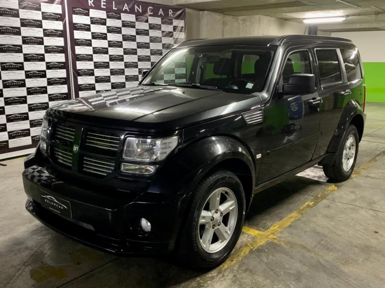 DODGE NITRO SXT 3.7L V6 4X4 2012 Excelente estado  - RELANCAR