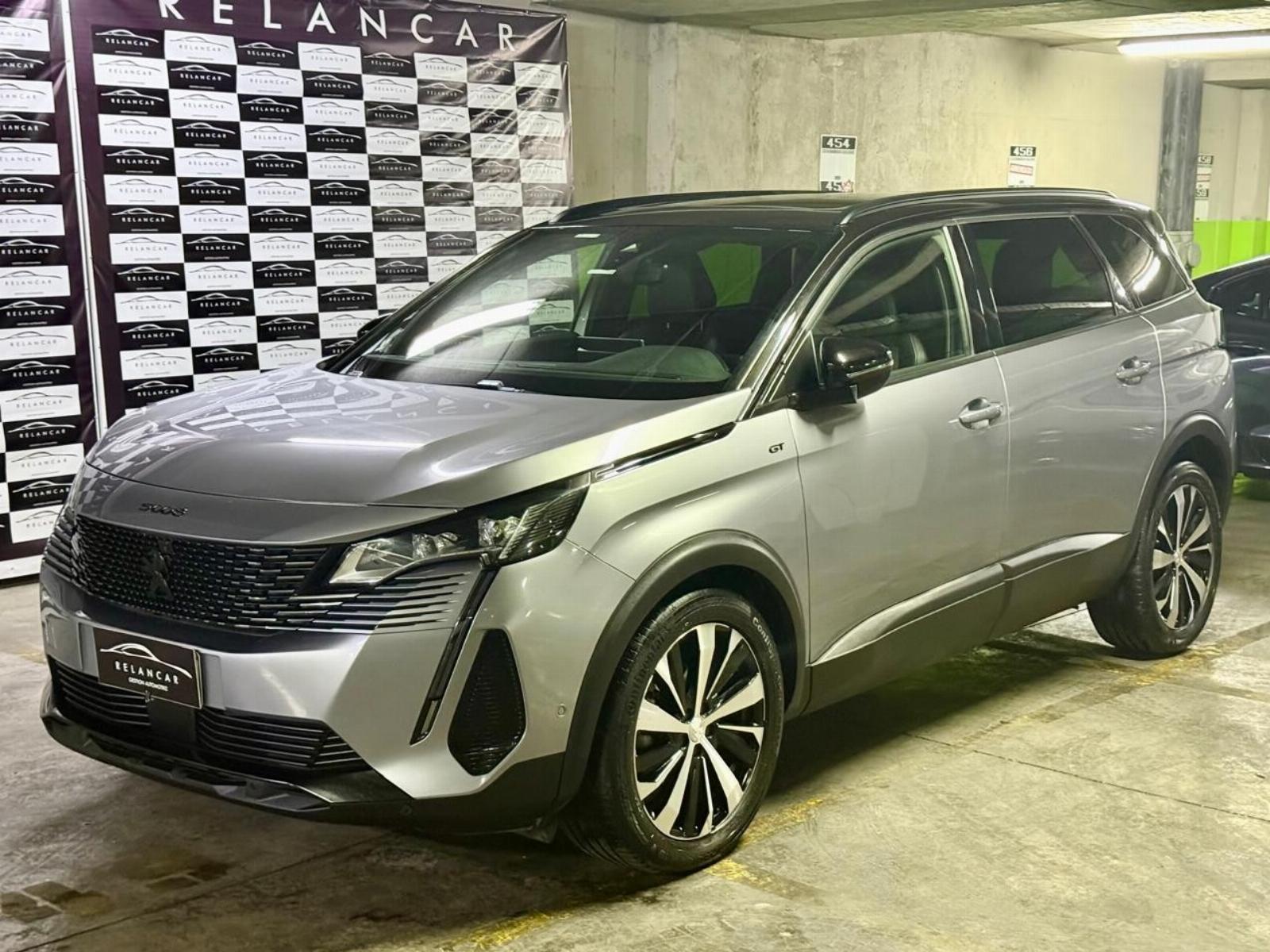 PEUGEOT 5008 GT Black Pack 1.5 BueHDI Aut 2023 Unico Dueño - Excelente estado - FULL MOTOR