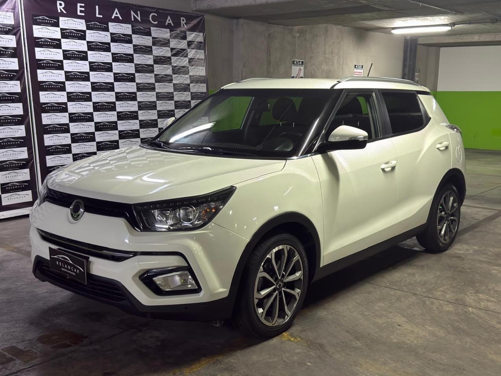 SSANGYONG TIVOLI 1.6 MT TV1012 2019 Oportunidad impecable estado - FULL MOTOR