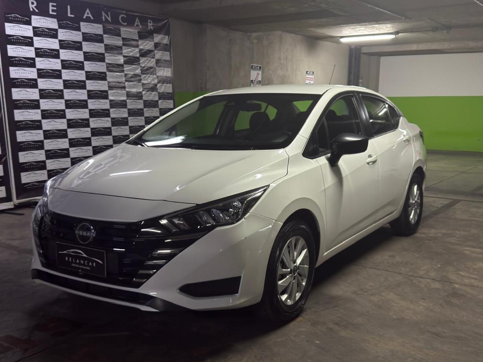 NISSAN VERSA SENSE MT 1.6 2024 Excelente Estado - FULL MOTOR