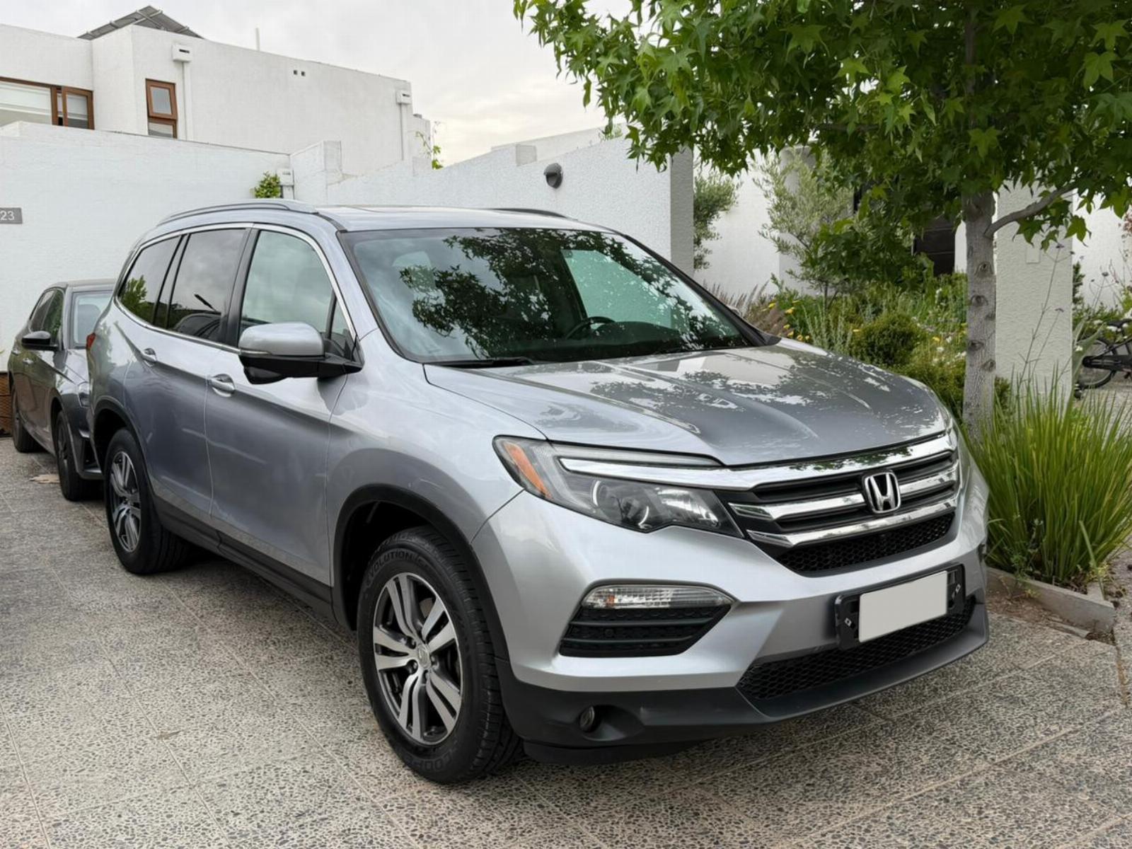 HONDA PILOT TOURING 2018 Automatico - Touring 4WD - FULL MOTOR