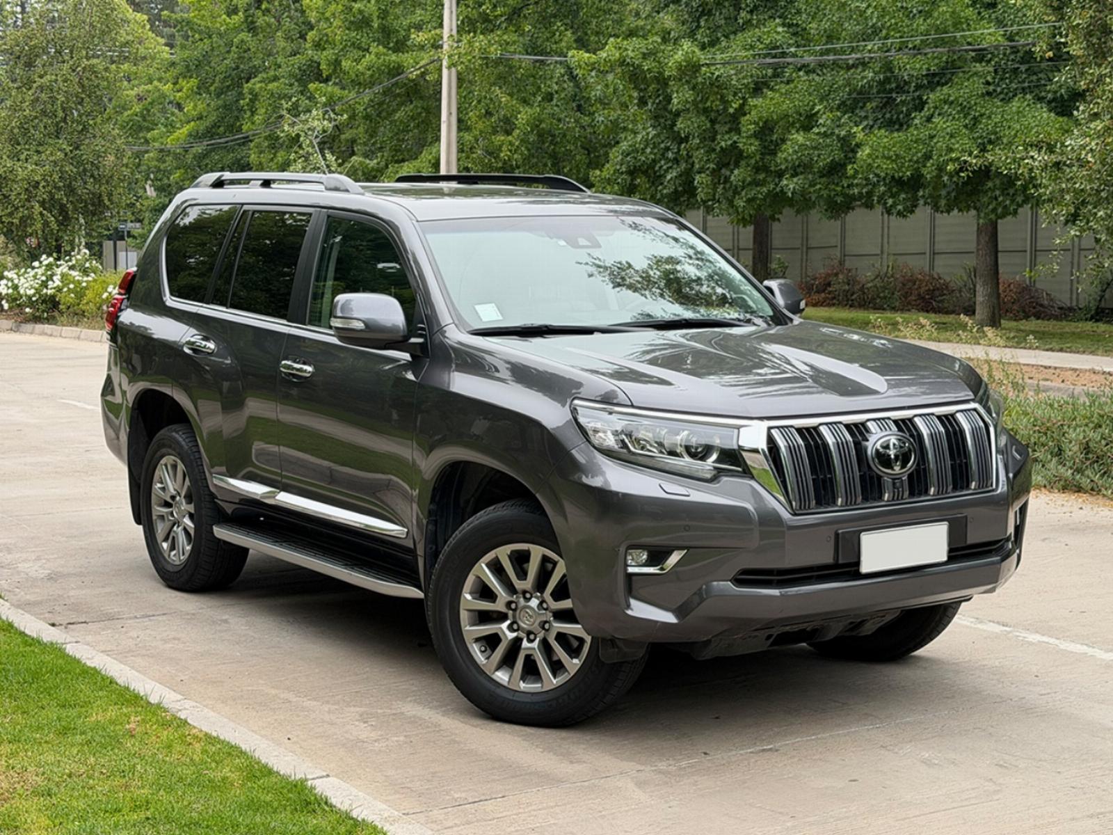 TOYOTA LAND CRUISER PRADO VX-L 2021 Automatico - Tope de Linea - 3 corridas de asiento - FULL MOTOR