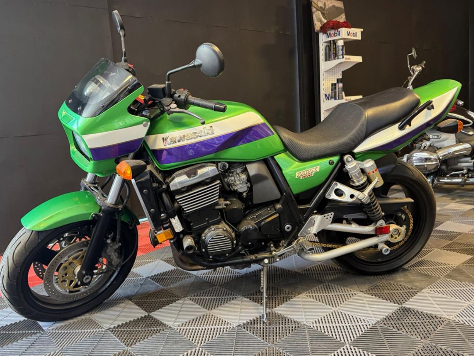 KAWASAKI Z ZRX 1100 1997 Restaurada - Muy bien cuidada - RRC Motors
