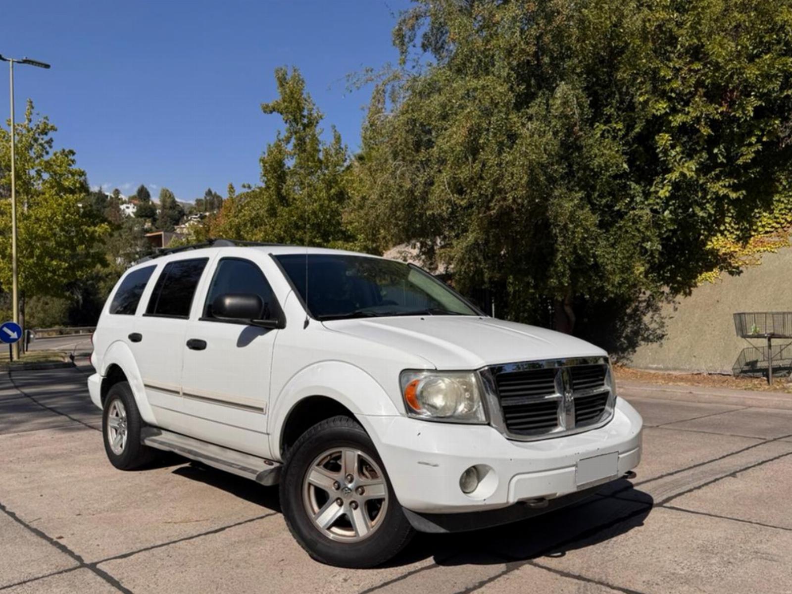 DODGE DURANGO SLT Hemi 5.7 2010 Automatico - Tracción 4x4 - FULL MOTOR
