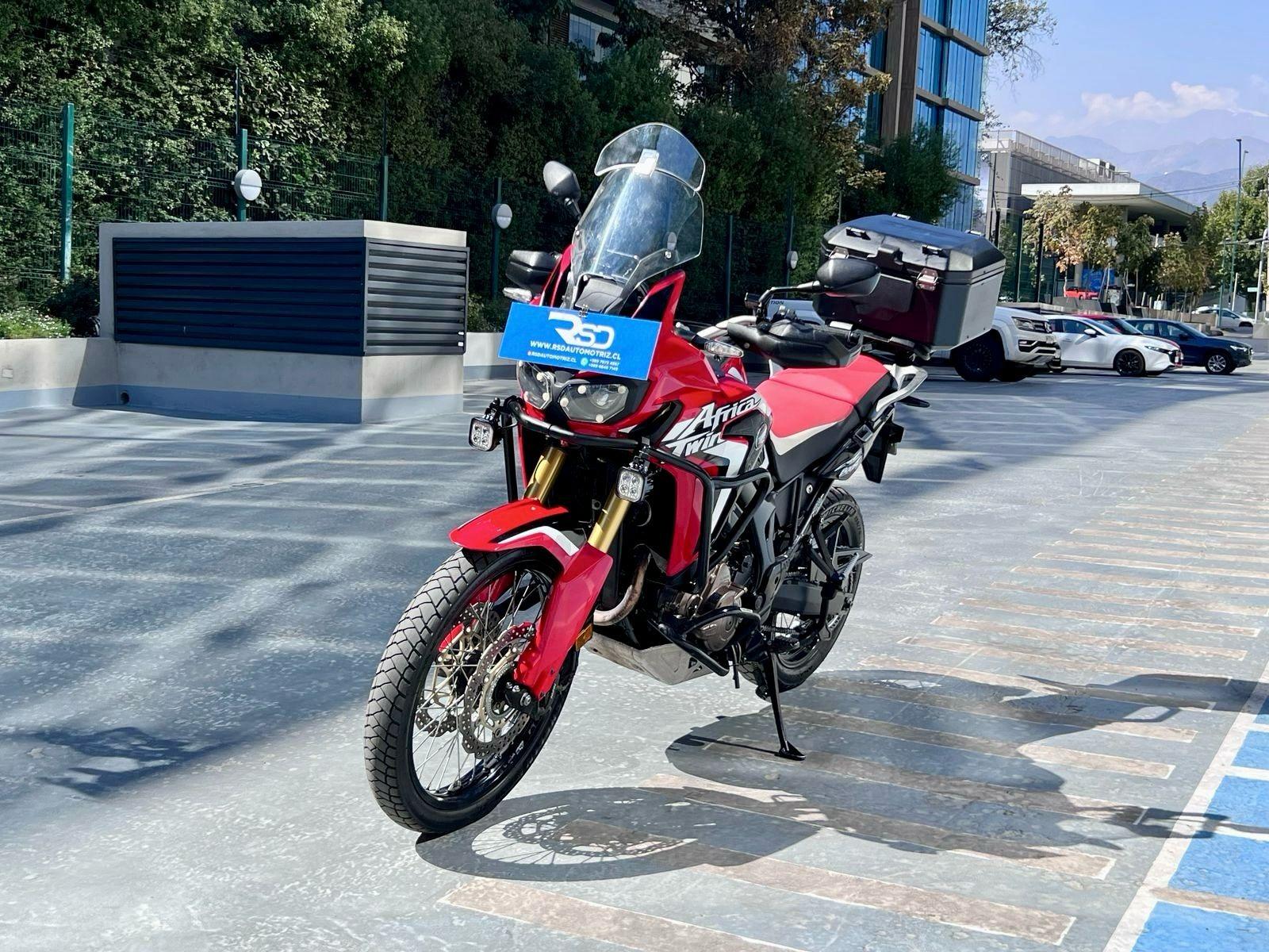 HONDA AFRICA TWIN  CRF 1000 LD 2018 MANTENIMIENTO AL DÍA - RSD