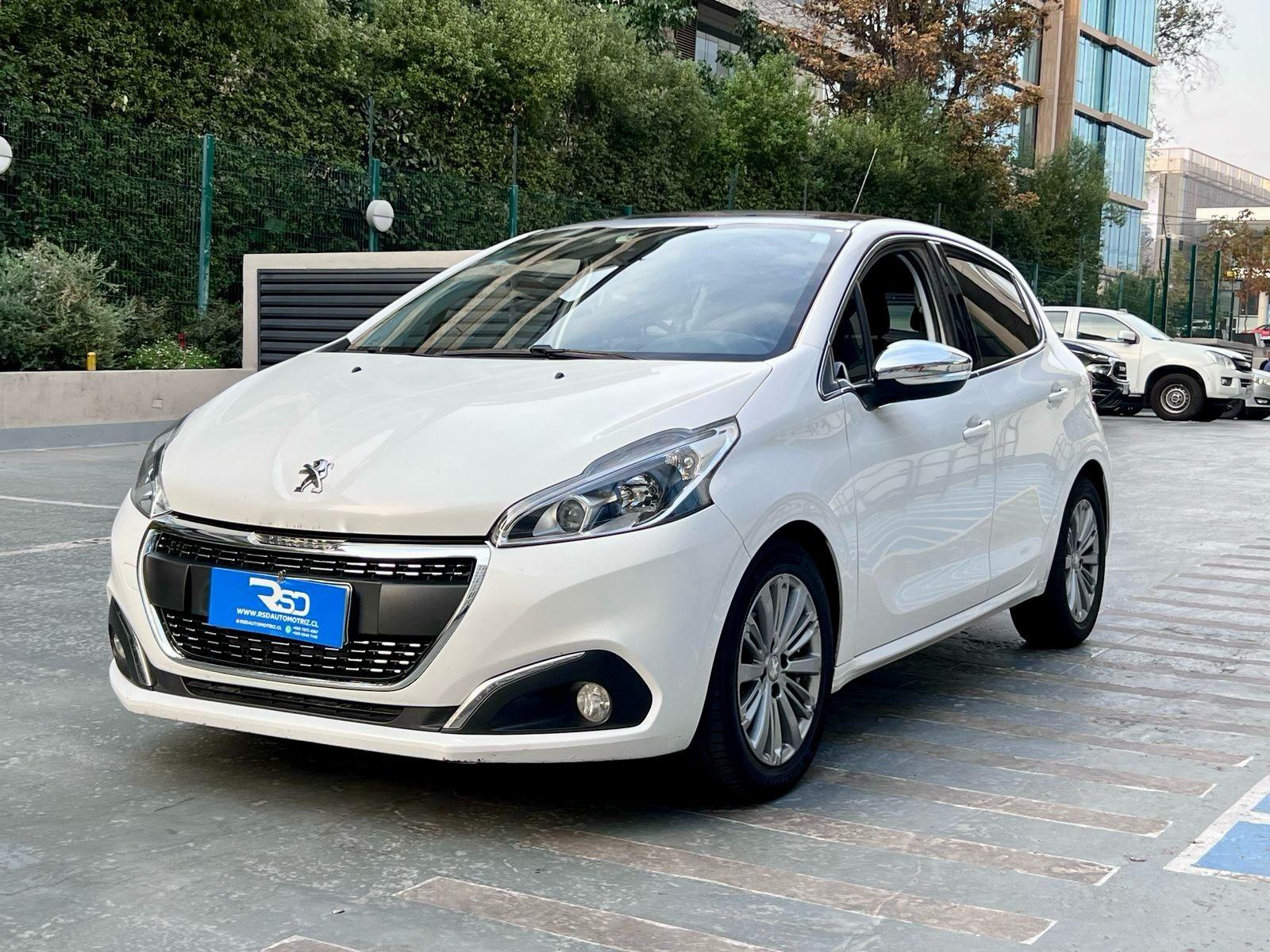 PEUGEOT 208 ALLURE HDI 1.6 2017 MANTENIMIENTO AL DÍA - RSD