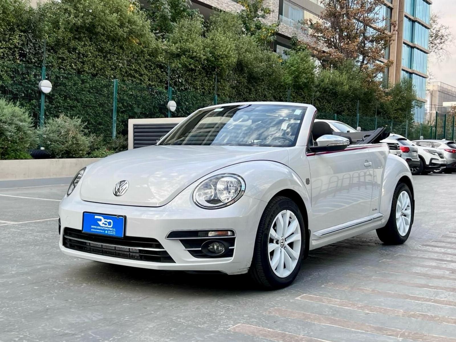 VOLKSWAGEN BEETLE CABRIO 1.4T 2017 MANTENIMIENTO AL DÍA - RSD