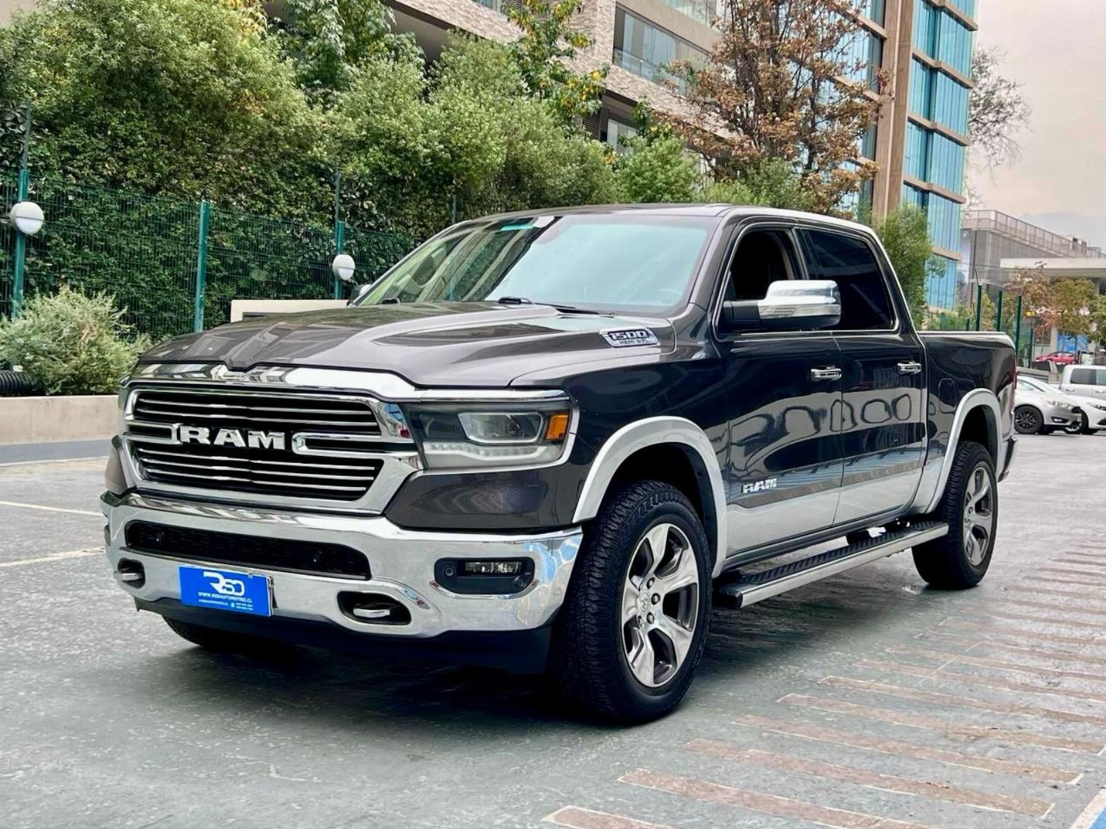 RAM 1500 LARAMIE 5.7 2021 MANTENIMIENTO AL DÍA - RSD