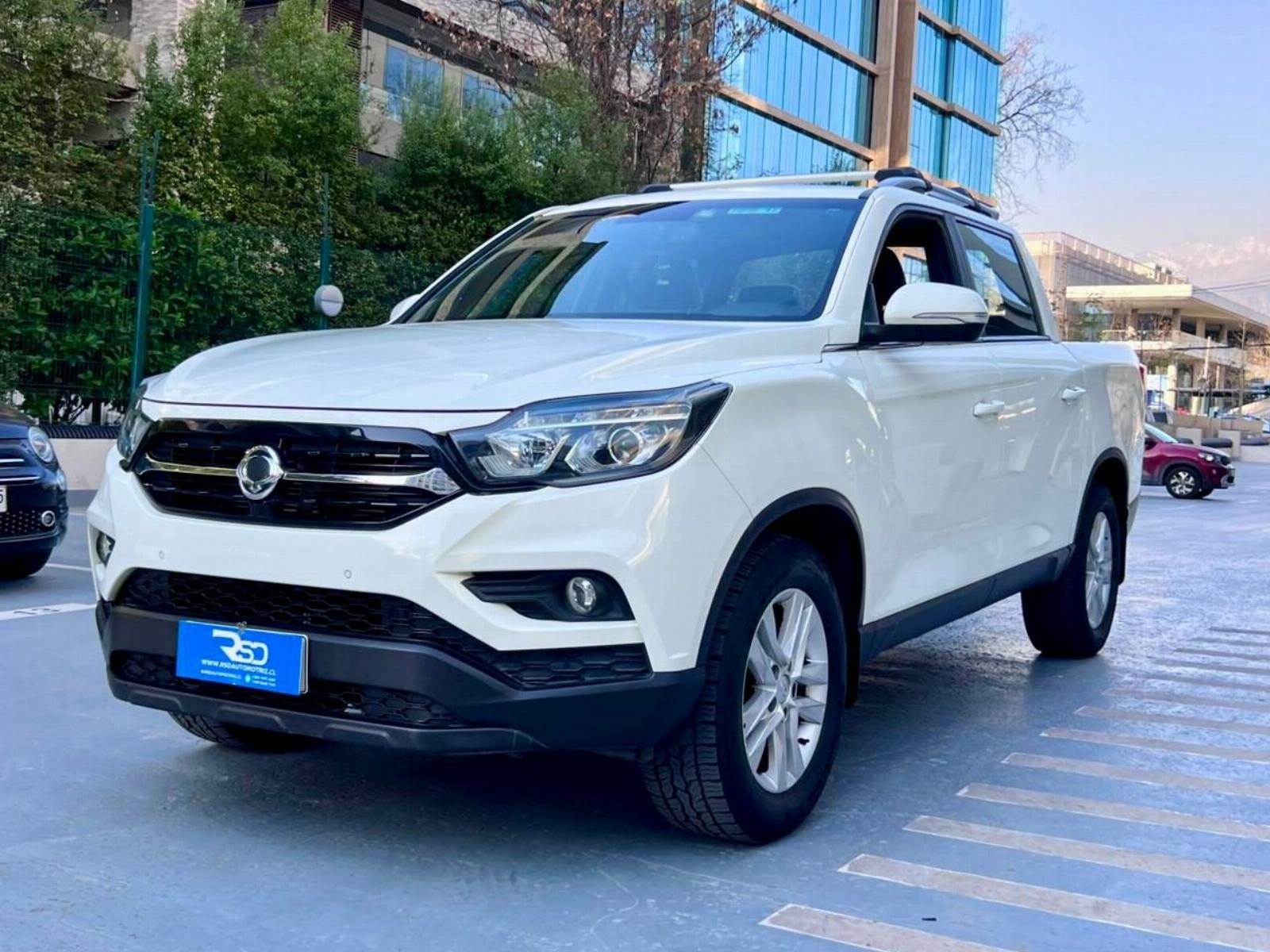 SSANGYONG MUSSO DIESEL 4X4 2.2 AT 2021 UN DUEÑO MANTENIMIENTO AL DÍA - FULL MOTOR