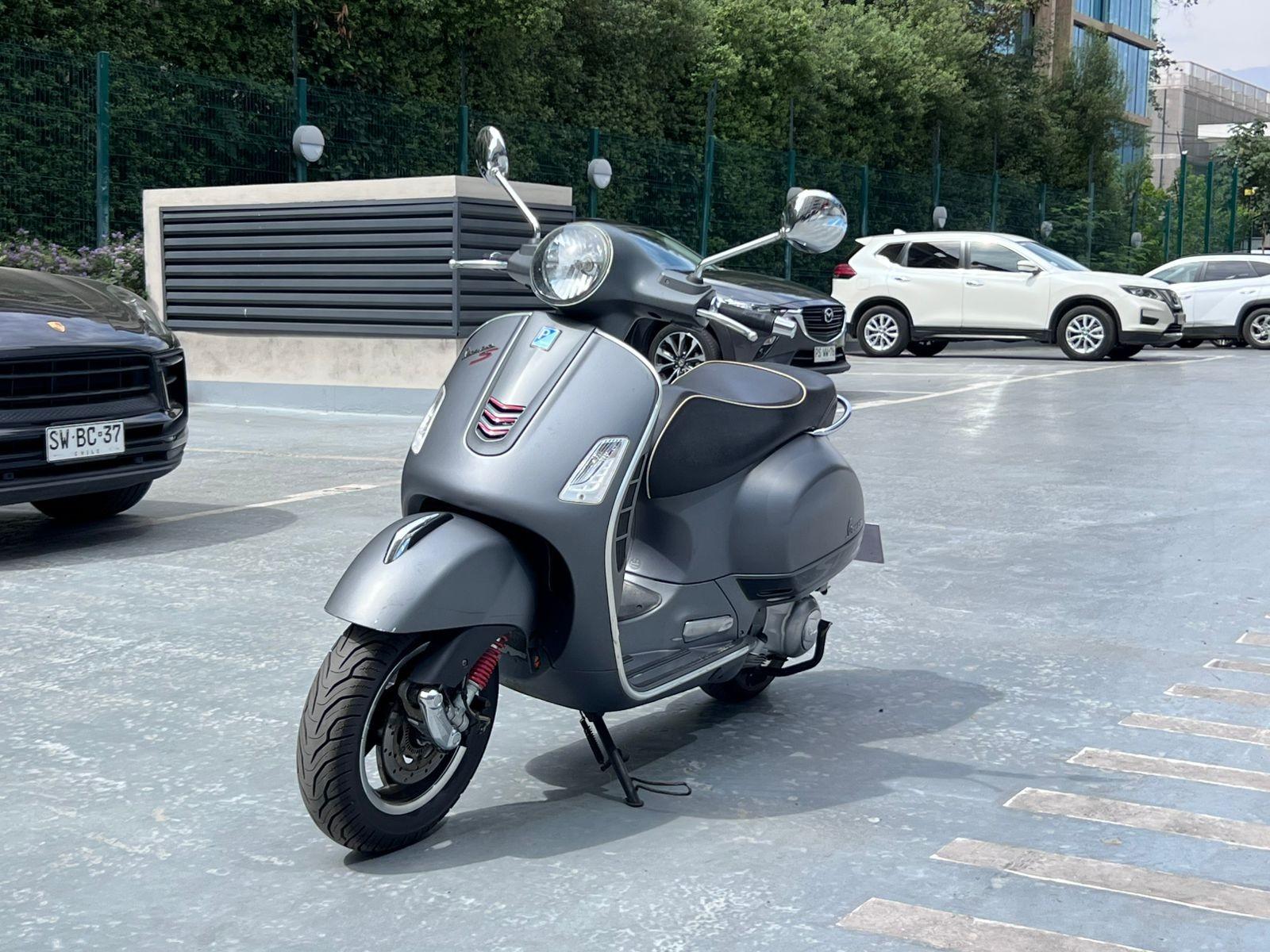 VESPA GTS 300 SUPER 2016 - FULL MOTOR