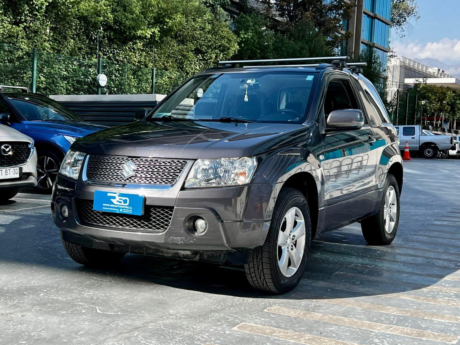 SUZUKI GRAND VITARA GLX SPORT 4X4 2.4 AT 2012 MANTENIMIENTO AL DIA - FULL MOTOR