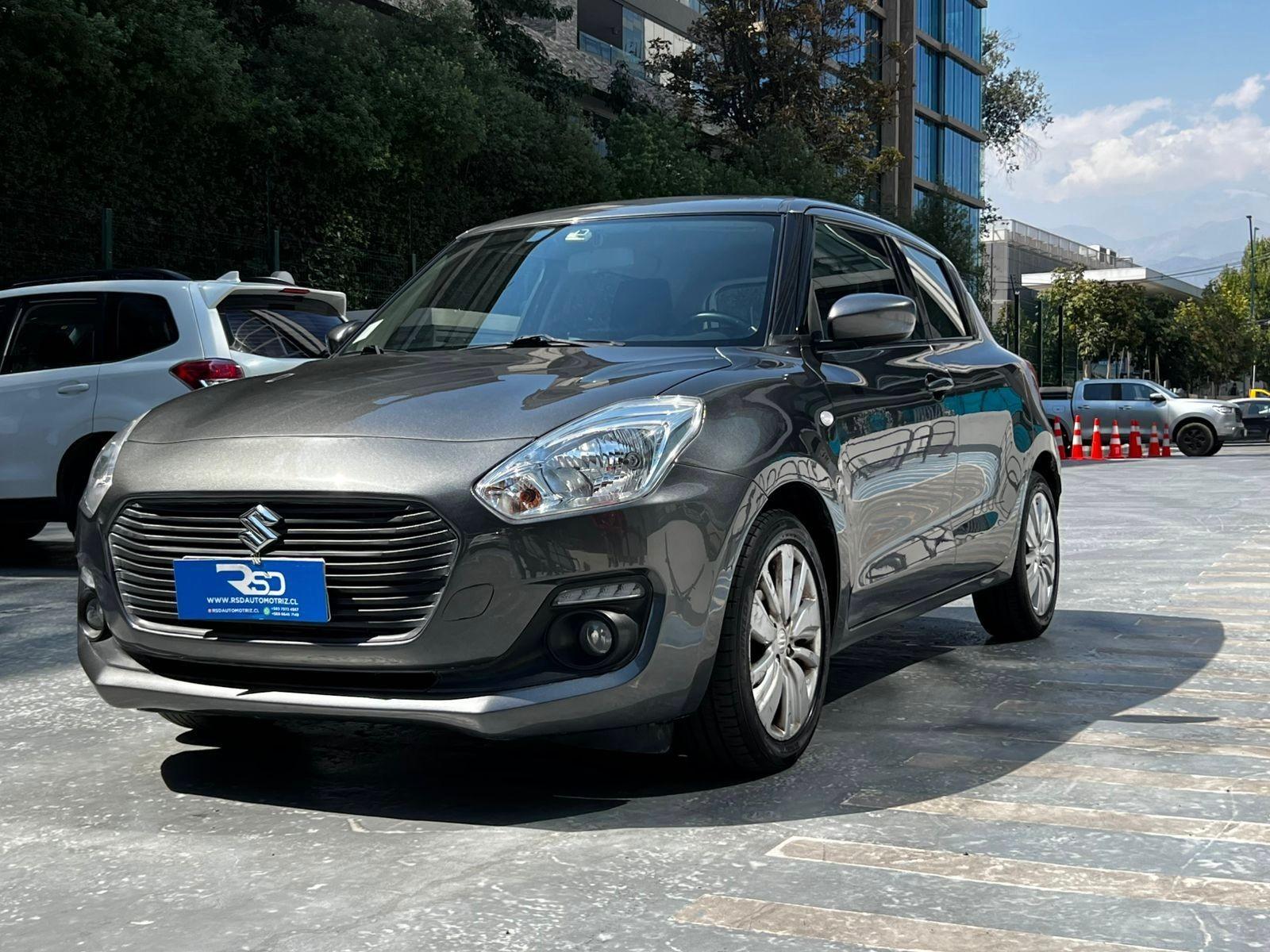 SUZUKI SWIFT GLS 1.2 AT 2020 UN DUEÑO MANTENIMIENTO AL DIA - FULL MOTOR