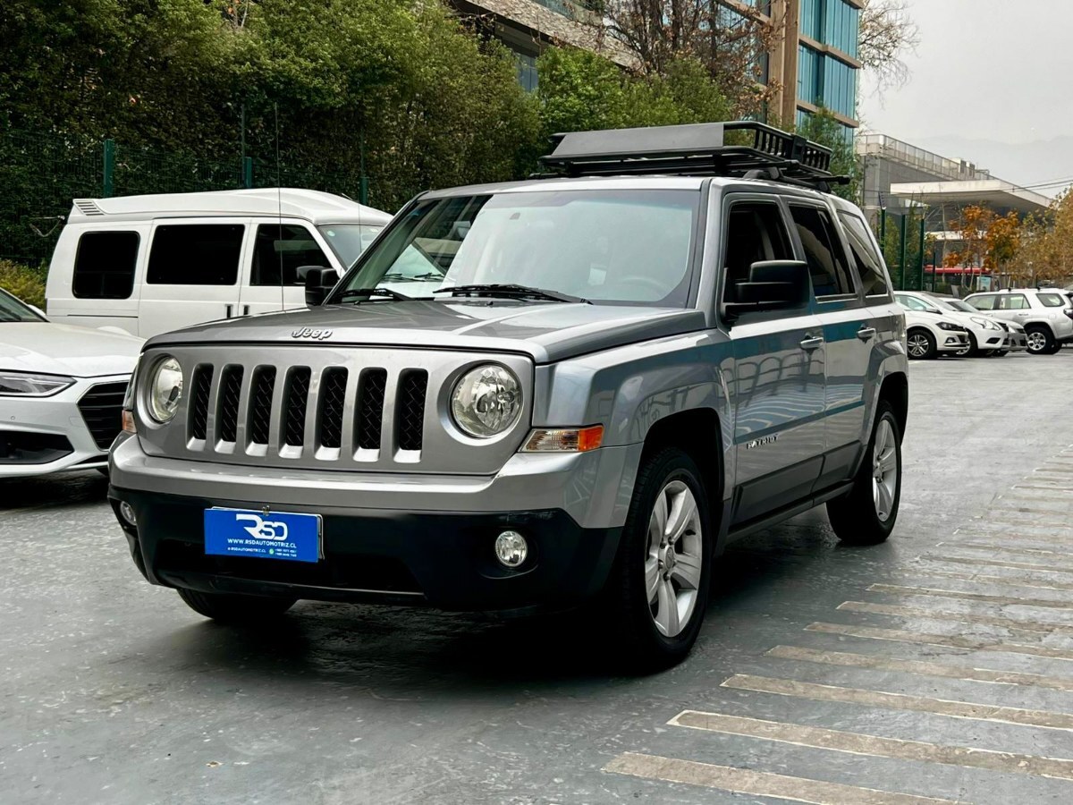 JEEP PATRIOT SPORT 2.4 2017 MANTENIMIENTO AL DIA - FULL MOTOR