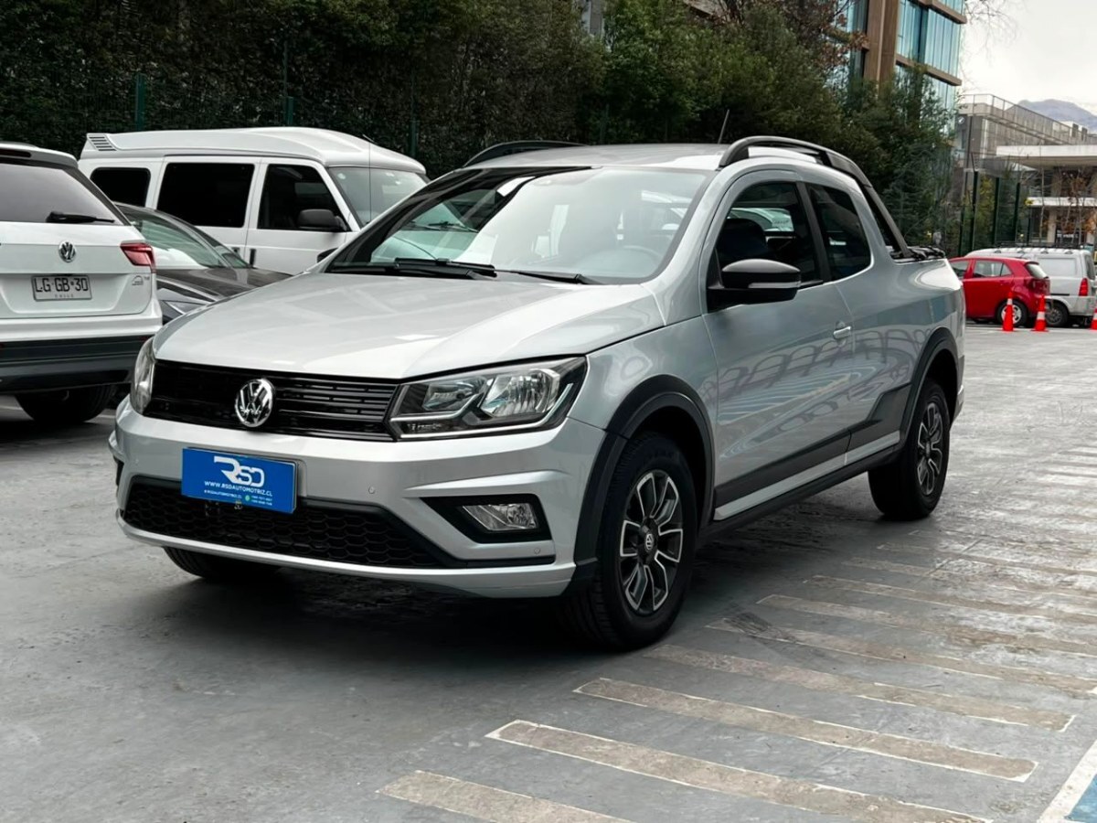 VOLKSWAGEN SAVEIRO CROSS 1.6 MT 2021 MANTENIMIENTO AL DIA UN DUEÑO - FULL MOTOR
