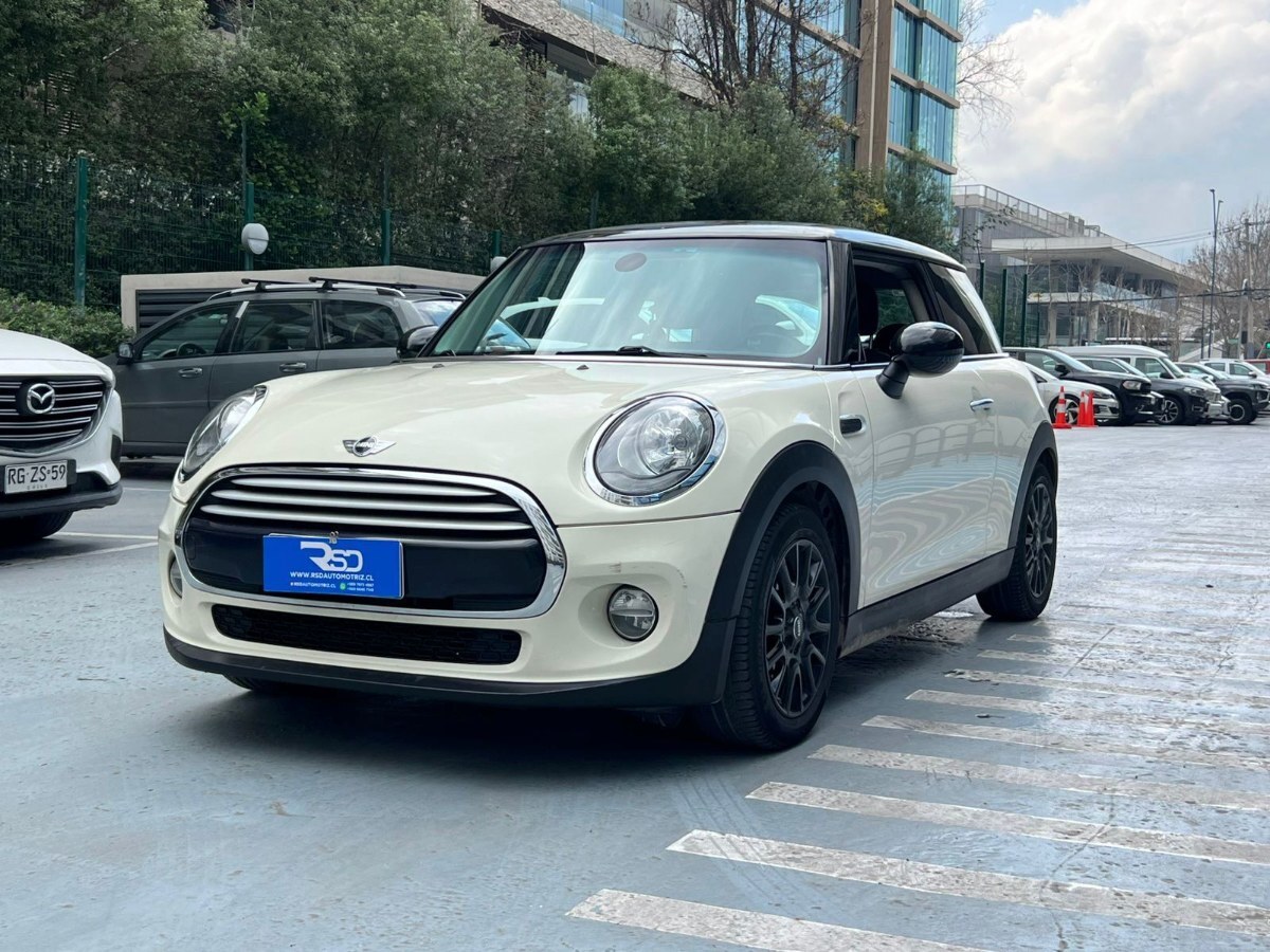 MINI COOPER F56 1.5 MT 2016 ÚNICO DUEÑO - FULL MOTOR
