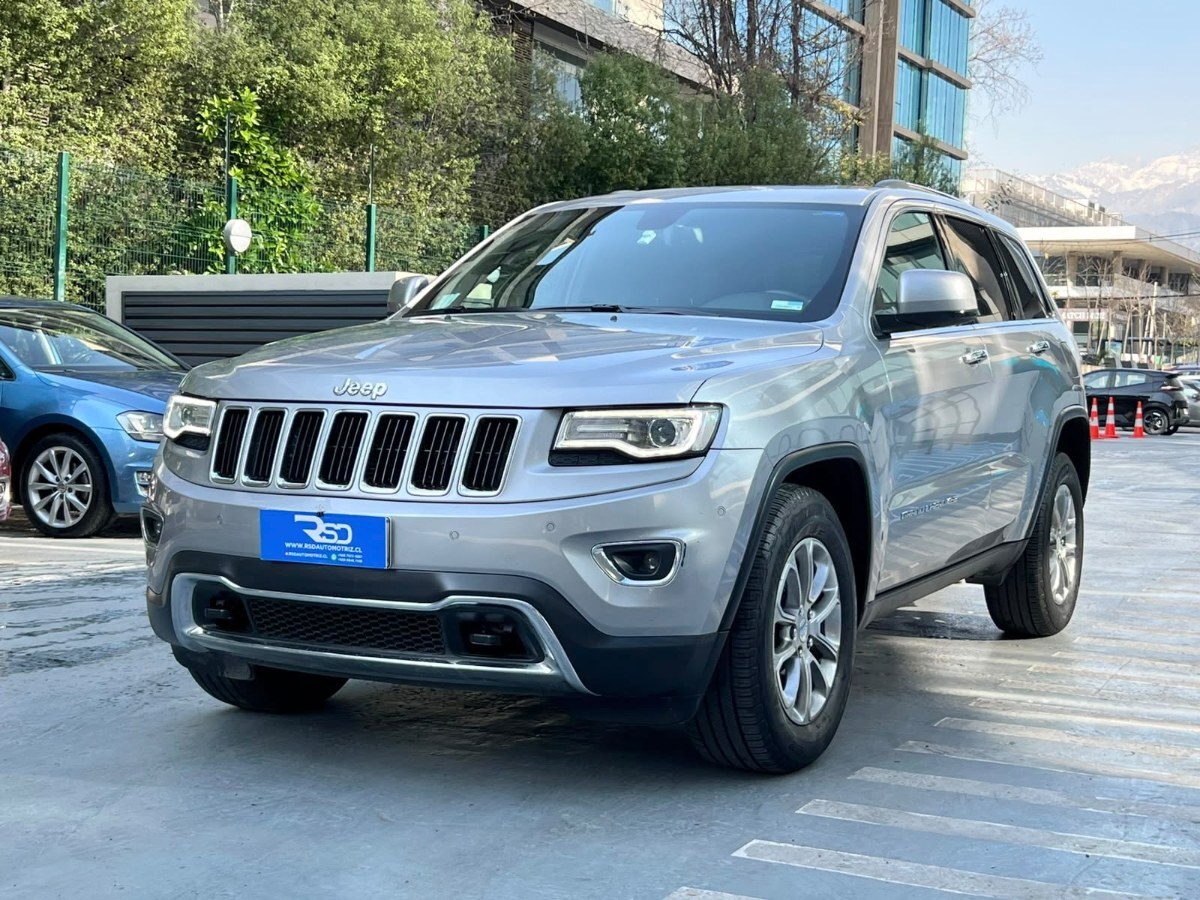 JEEP GRAND CHEROKEE LIMITED 4X4 2014 MANTENIMIENTO EN LA MARCA - FULL MOTOR