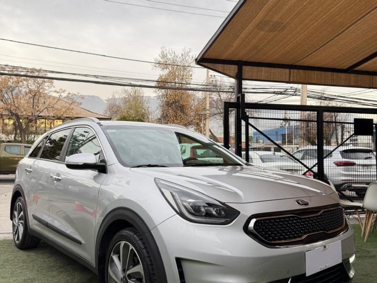 KIA NIRO hibrido 1.6 gdi 2019 muy bien cuidado. excelente estado - FULL MOTOR