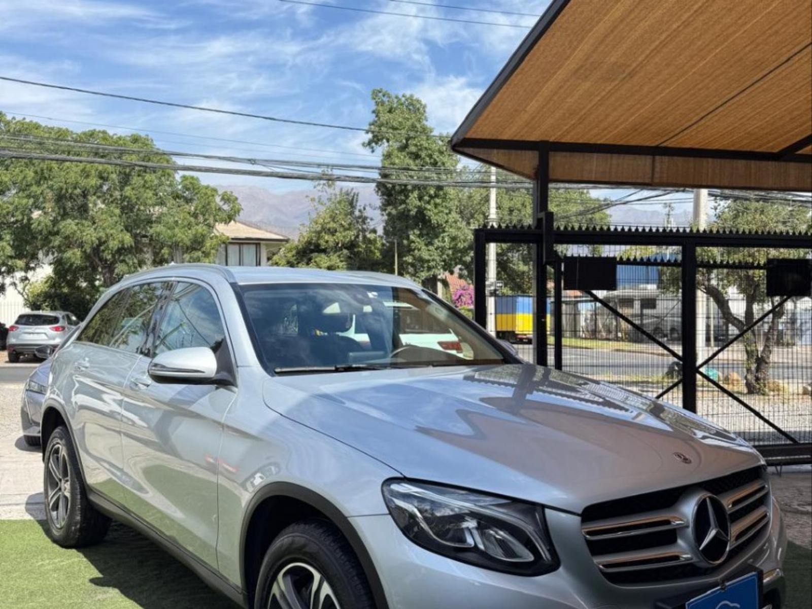 MERCEDES-BENZ GLC 220D GLC 220D 2.1 2019 UN SOLO DUEÑO - FULL MOTOR