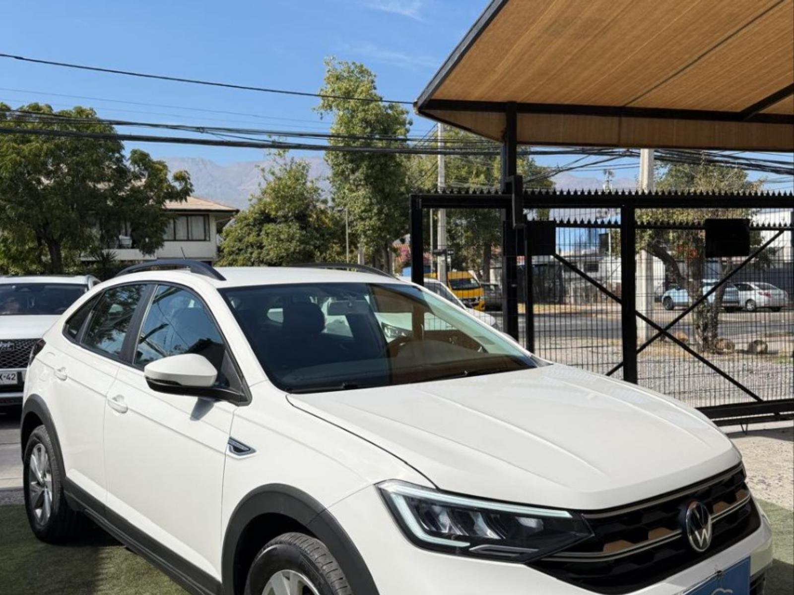 VOLKSWAGEN NIVUS 1.0 COMFORTLINE AUTOMATICO 2023 UN SOLO DUEÑO - FULL MOTOR