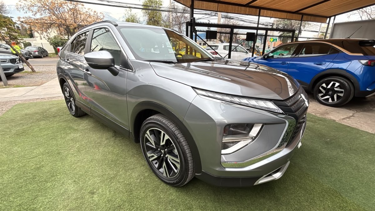 MITSUBISHI ECLIPSE CROSS RT 1.5 4X2 AUT 2026 UN SOLO DUEÑO - FULL MOTOR