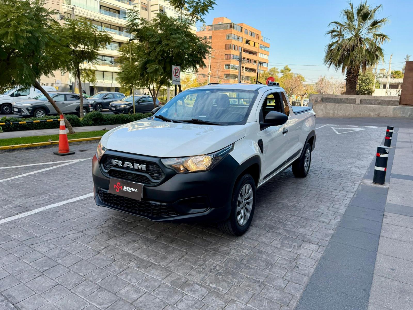 RAM 700 Cabina Simple 2023  - FULL MOTOR