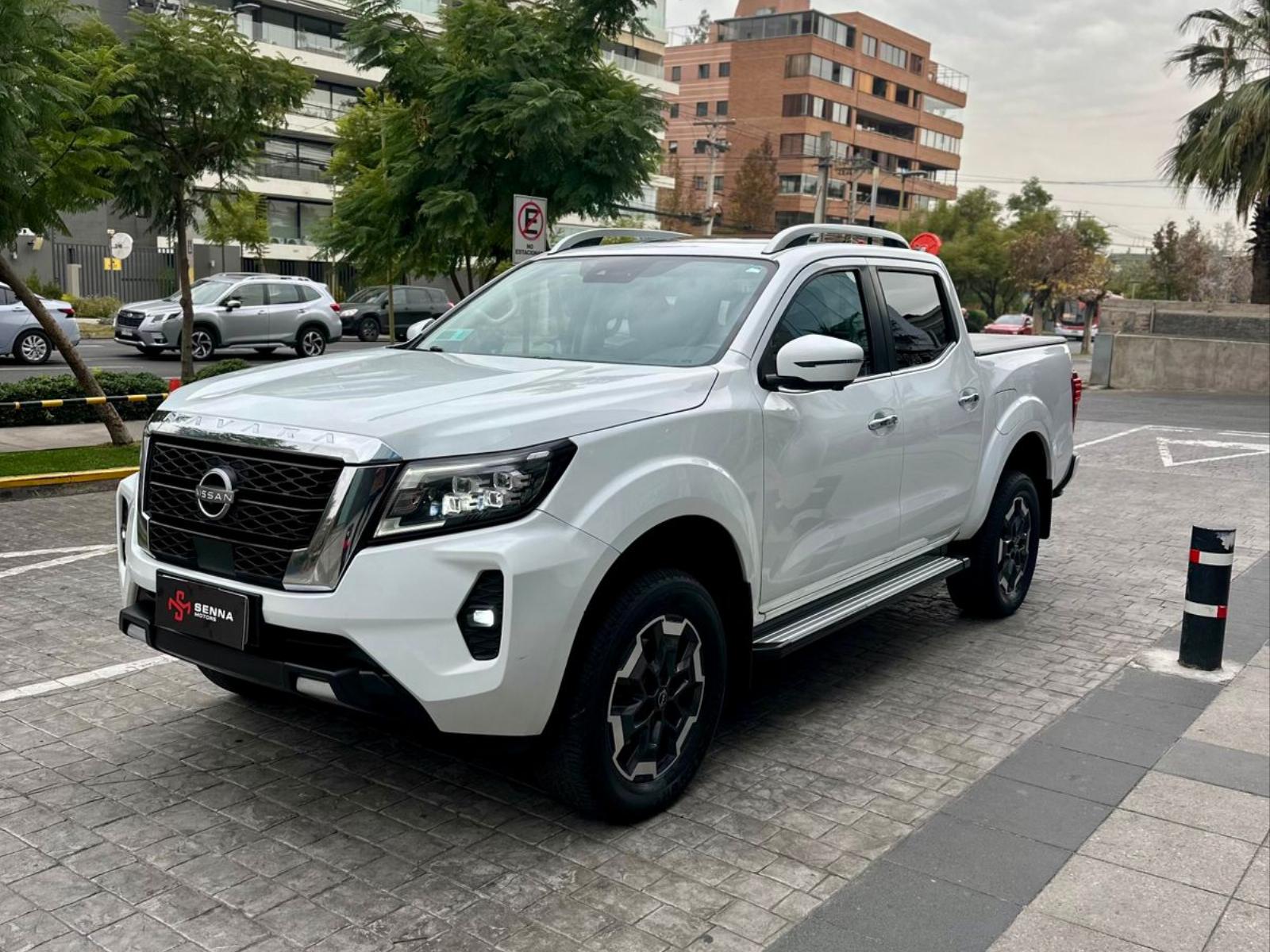 NISSAN NAVARA Platinum At 4×4 2023 - FULL MOTOR