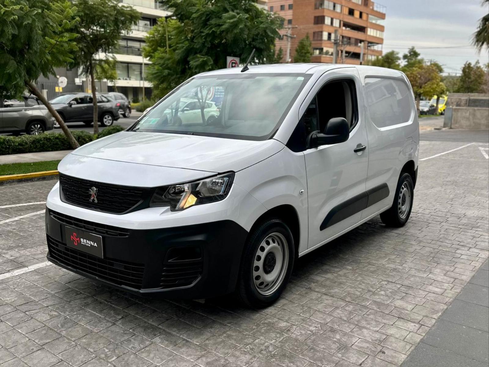 PEUGEOT PARTNER  2023  - FULL MOTOR