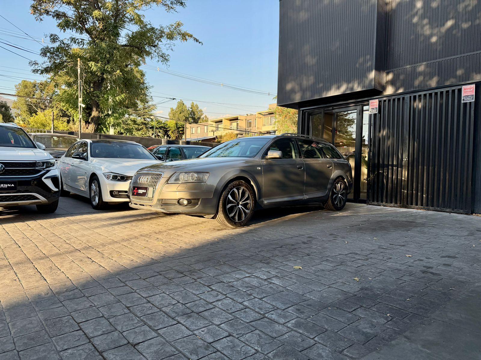 AUDI A6 AllRoad Quattro 2010 - FULL MOTOR