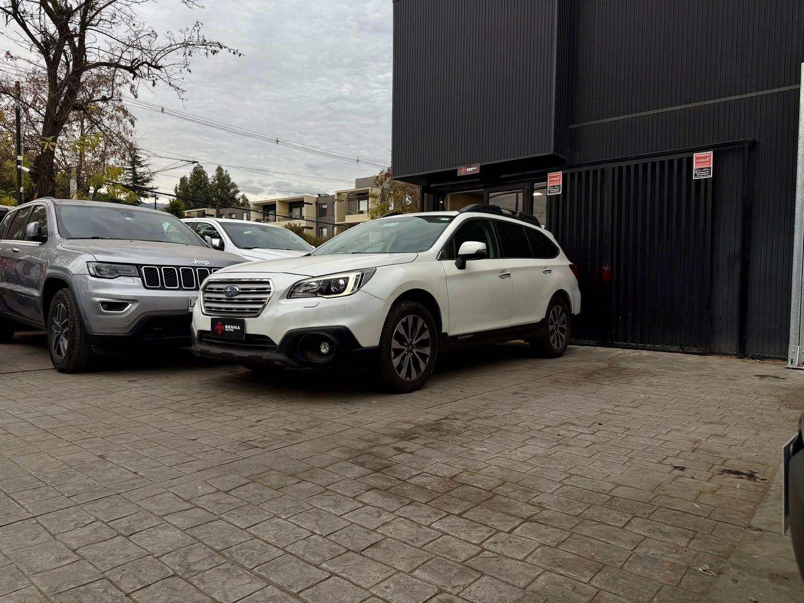 SUBARU OUTBACK Limited 3.6 R 2015 - FULL MOTOR