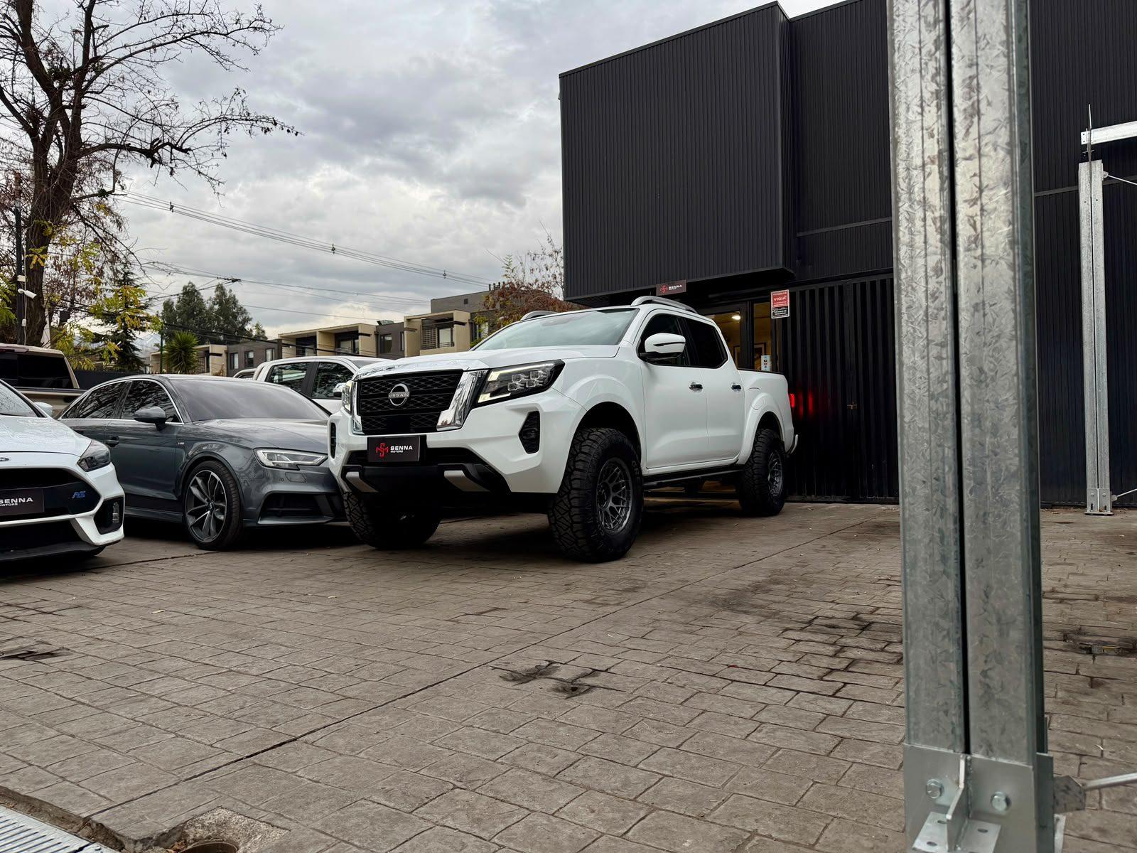 NISSAN NAVARA Platinum 2023 - FULL MOTOR