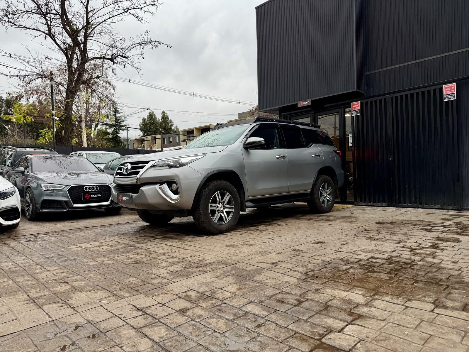 TOYOTA FORTUNER SRX 4×4 2019  - FULL MOTOR