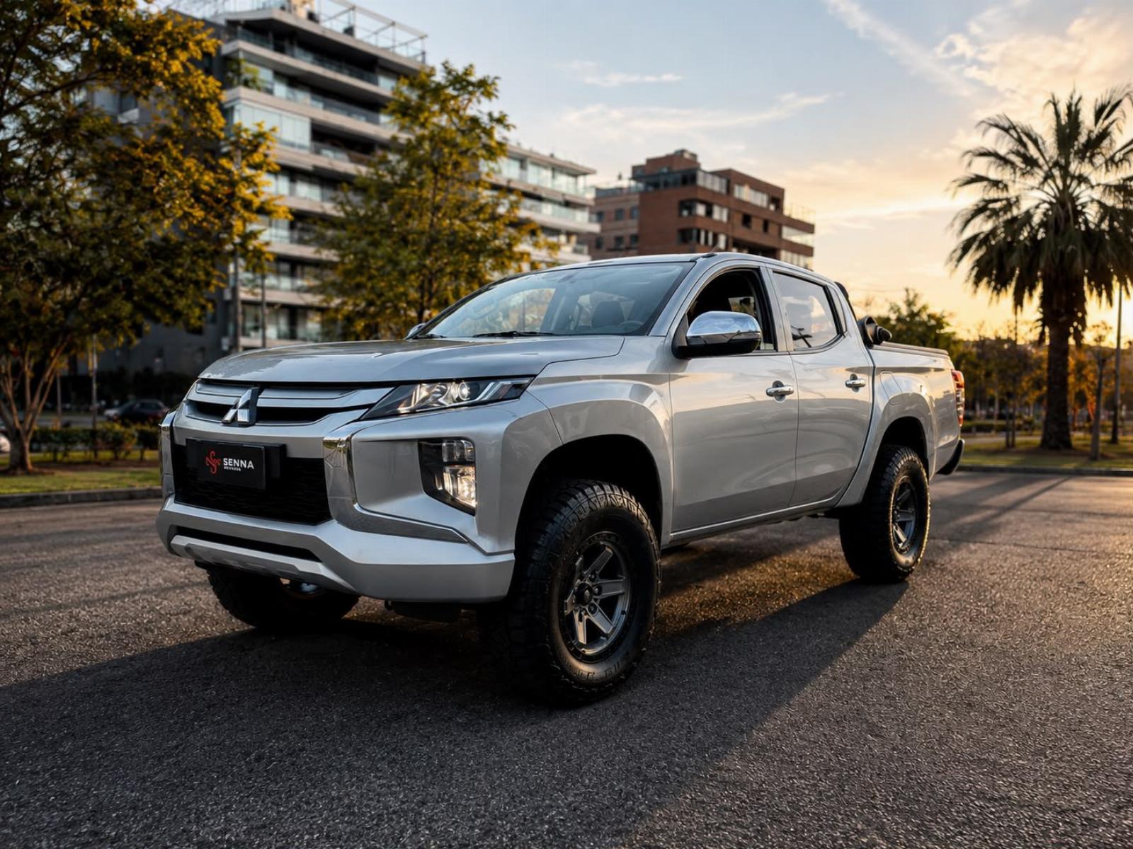 MITSUBISHI L200 Katana CR 2023  - FULL MOTOR