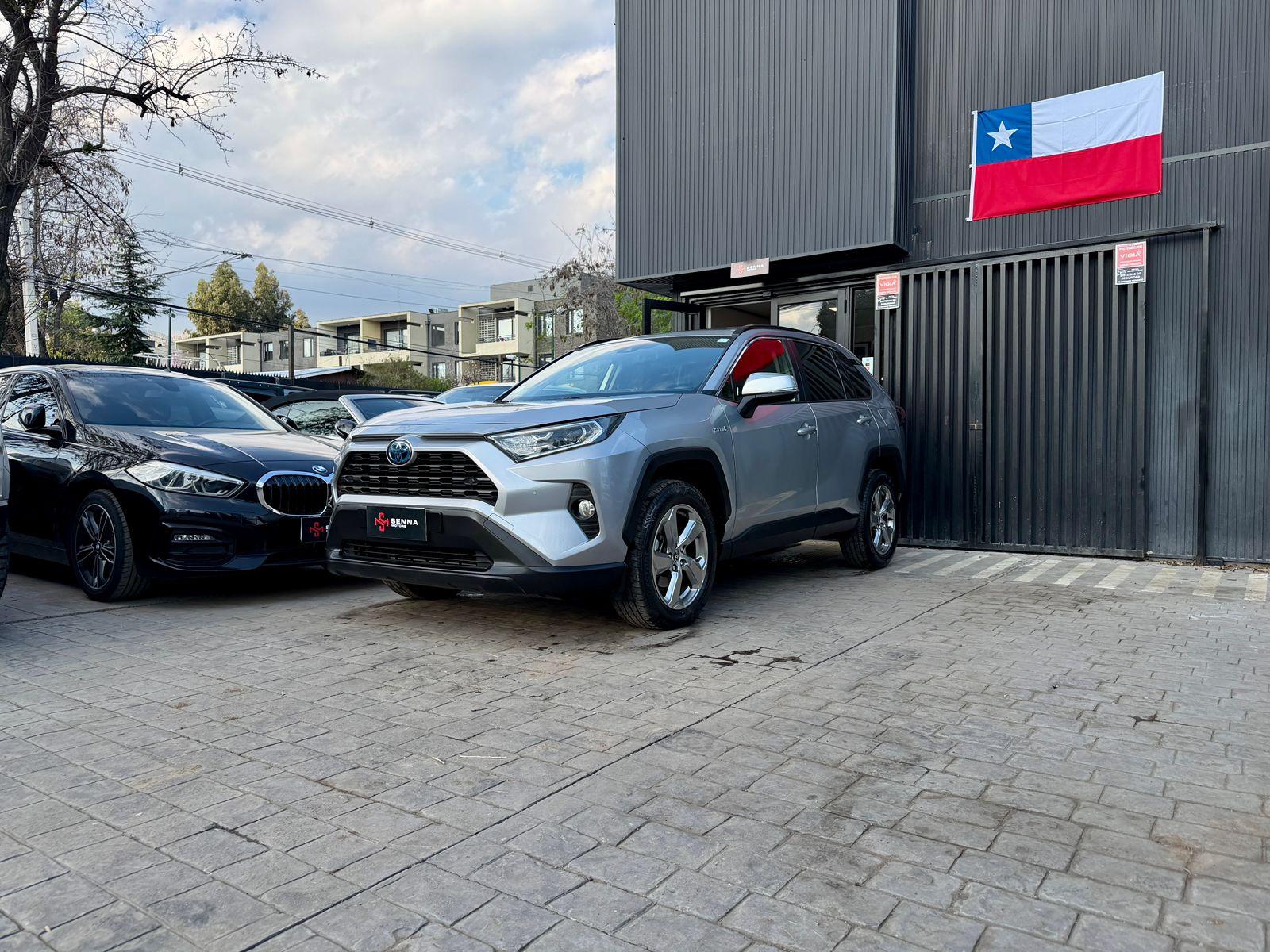 TOYOTA RAV 4 XLE Hibrido 2022 - FULL MOTOR