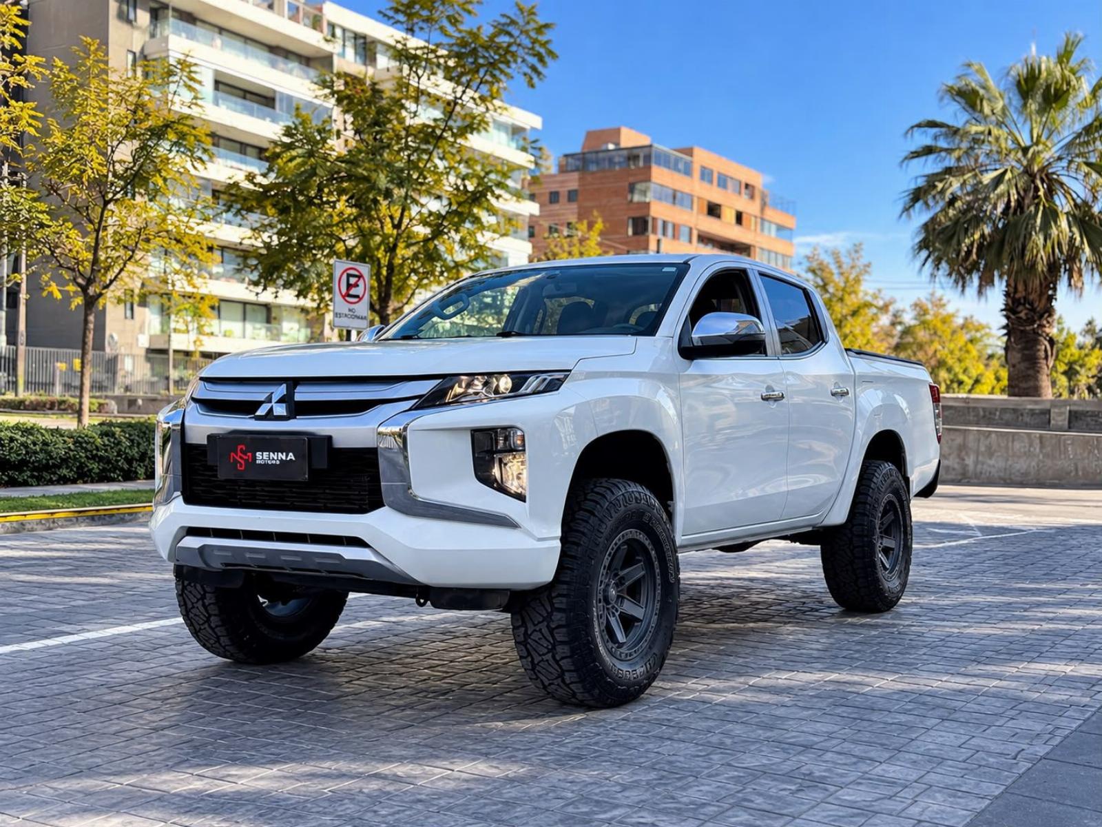 MITSUBISHI L200 Katana CR 2023  - FULL MOTOR
