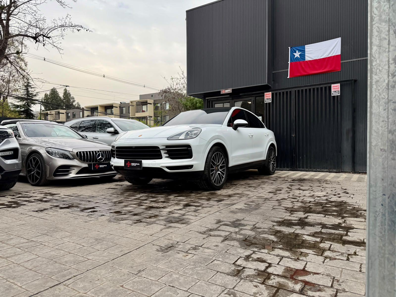 PORSCHE CAYENNE Coupe 2021 - FULL MOTOR