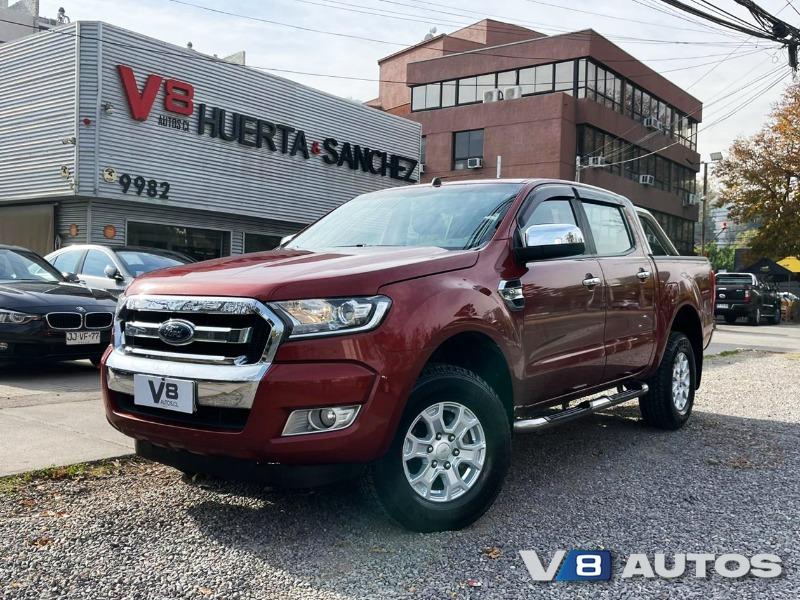 FORD RANGER XLT DIESEL FACTURABLE 2018 MANTENIMIENTO EN LA MARCA UN DUEÑO - FULL MOTOR