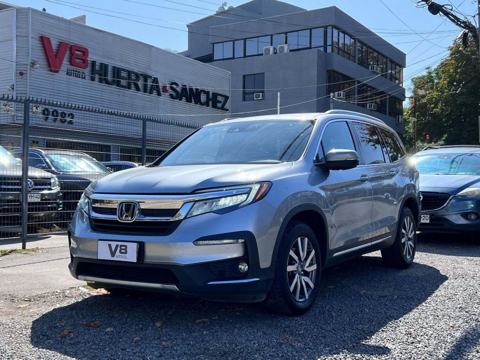 HONDA PILOT TOURING AWD 2021 ÚNICO DUEÑO - V8 AUTOS