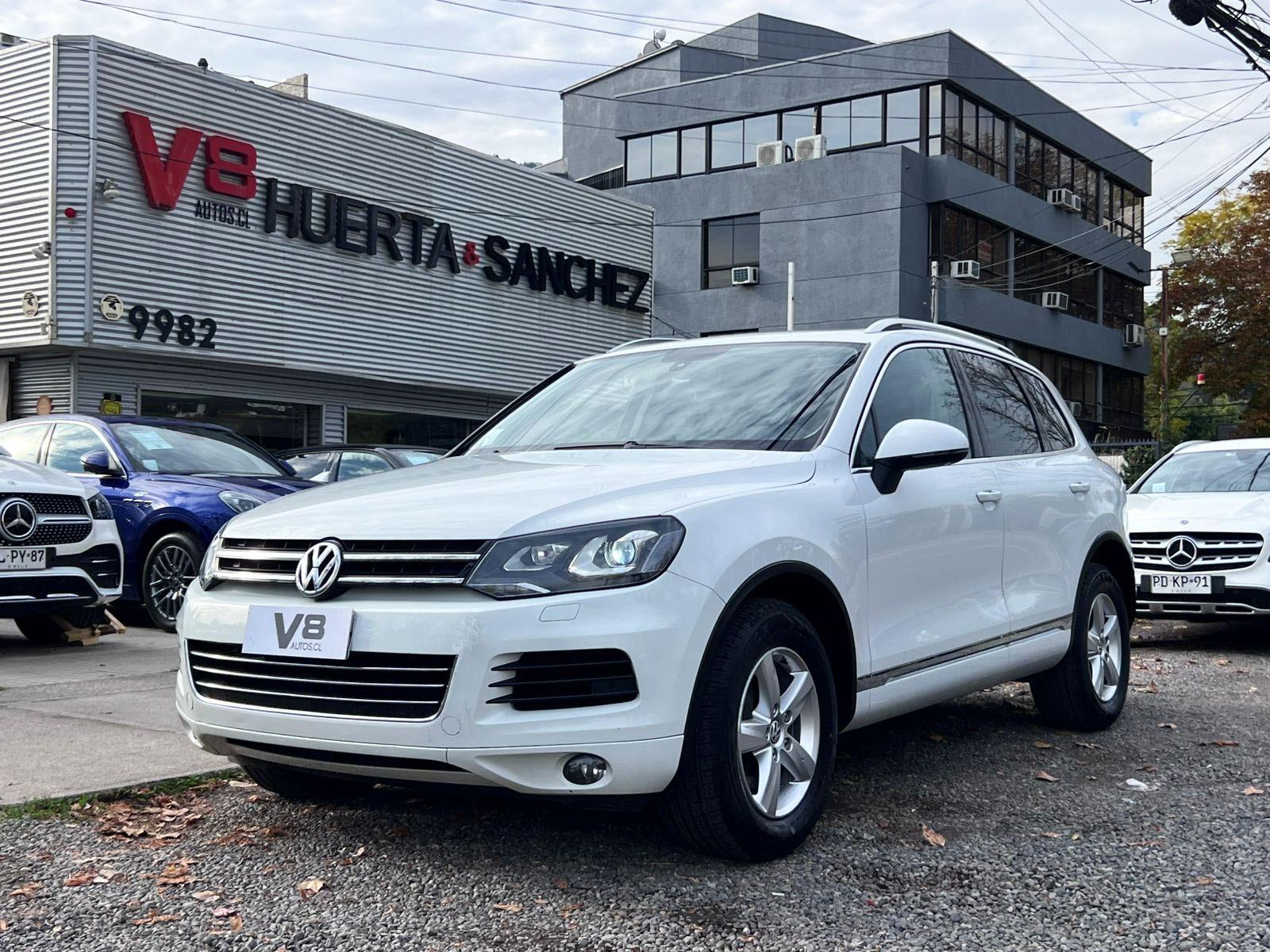 VOLKSWAGEN TOUAREG 3.0 TDI 2013 MANTENIMIENTO AL DÍA - V8 AUTOS