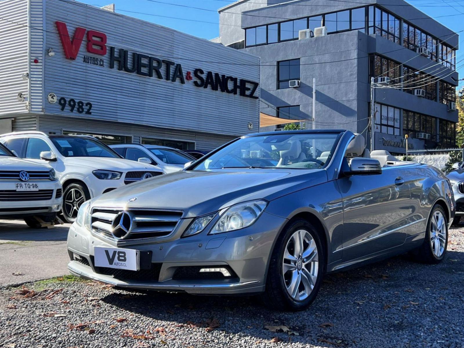 MERCEDES-BENZ E350 CABRIO 3.5 2011 MANTENIMIENTO AL DÍA - V8 AUTOS