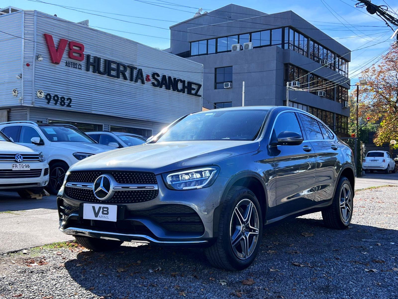 MERCEDES-BENZ GLC 300 COUPE 2023 MANTENIMIENTO EN KAUFMANN UN DUEÑO - V8 AUTOS
