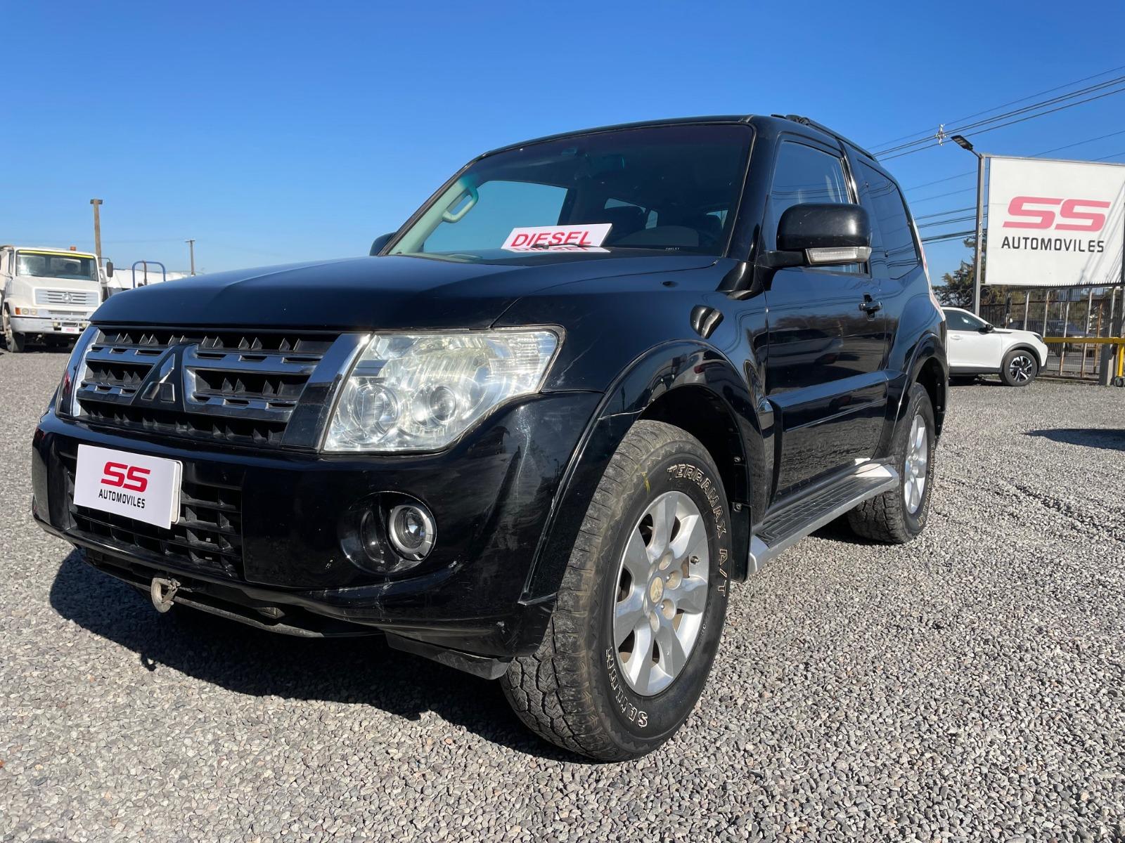 MITSUBISHI MONTERO 3.2 HDI 3P 4X4 2013 Mitsubishi Montero - FULL MOTOR